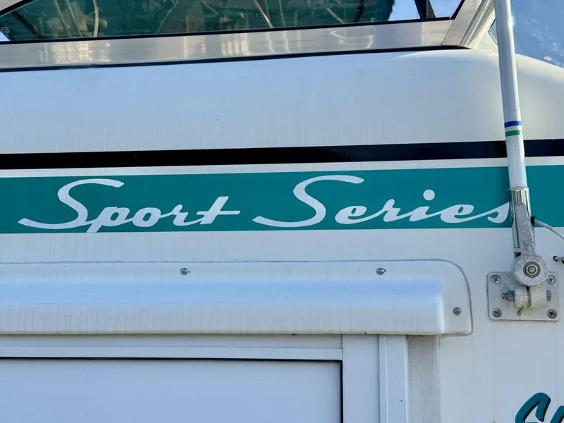 Slide: The Image of Gibson 37 Sport Series 1995 - 5686570