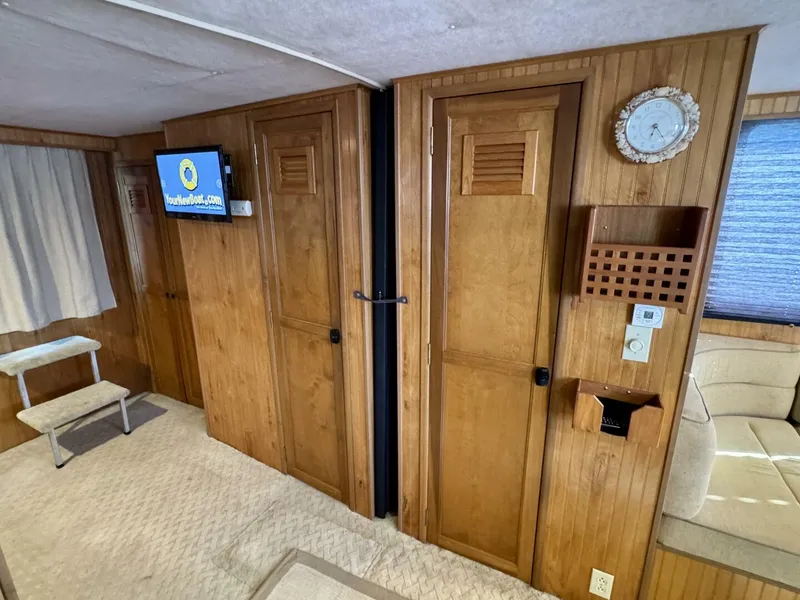 Slide: The Image of Gibson 37 Sport Series 1995 - 5686476