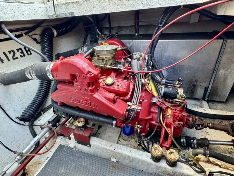 Slide: The Image of Gibson 37 Sport Series 1995 - 5686502