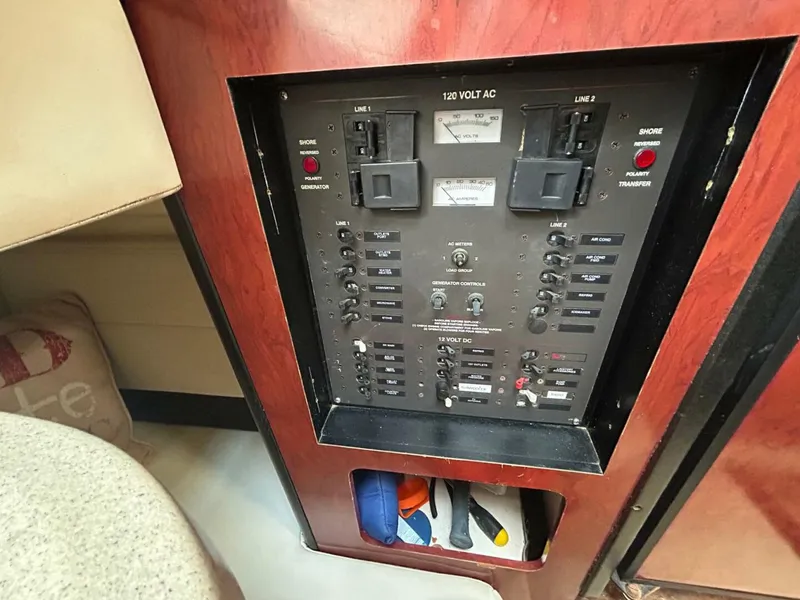 Slide: The Image of Wellcraft 3700 Martinique 2001 - 5686765