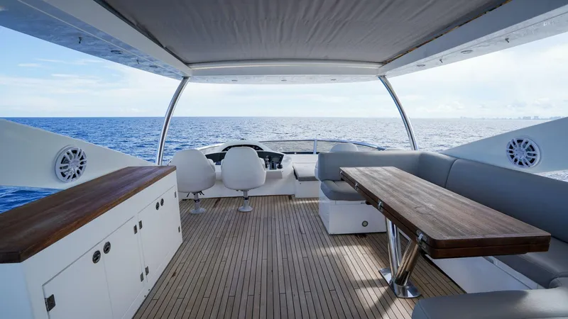 Slide: The Image of Sunseeker 88 Yacht 2012 - 5686632