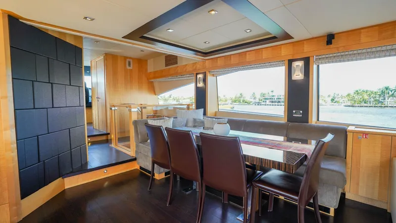 Slide: The Image of Sunseeker 88 Yacht 2012 - 5686641