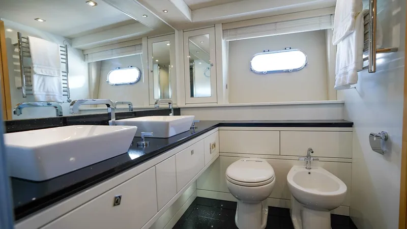 Slide: The Image of Sunseeker 88 Yacht 2012 - 5686657