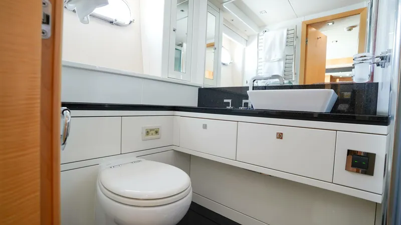 Slide: The Image of Sunseeker 88 Yacht 2012 - 5686659