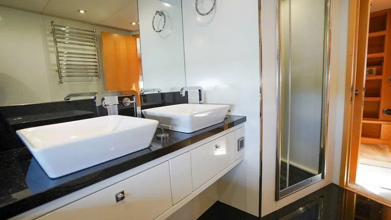 Slide: The Image of Sunseeker 88 Yacht 2012 - 5686667