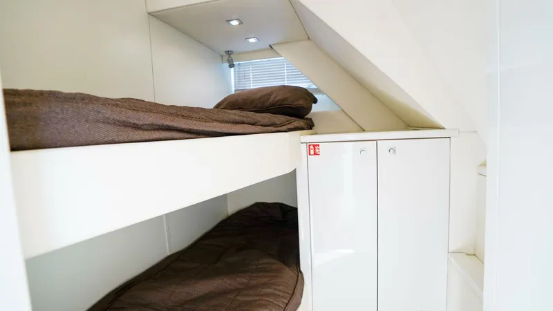 Slide: The Image of Sunseeker 88 Yacht 2012 - 5686670