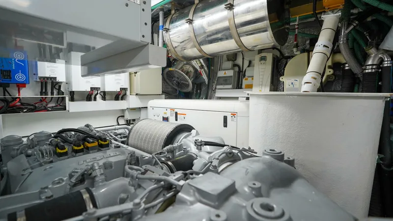 Slide: The Image of Sunseeker 88 Yacht 2012 - 5686675