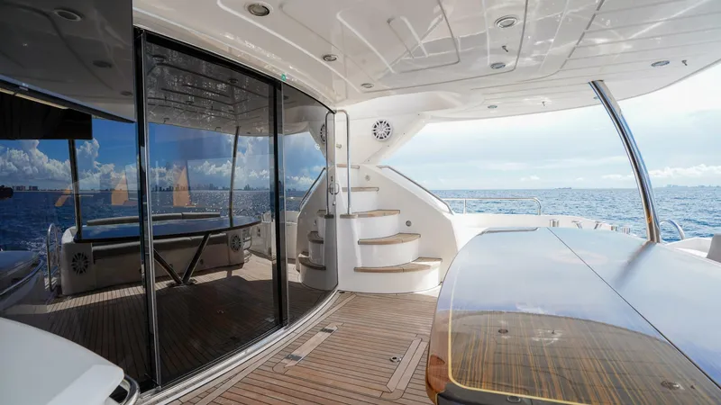 Slide: The Image of Sunseeker 88 Yacht 2012 - 5686597