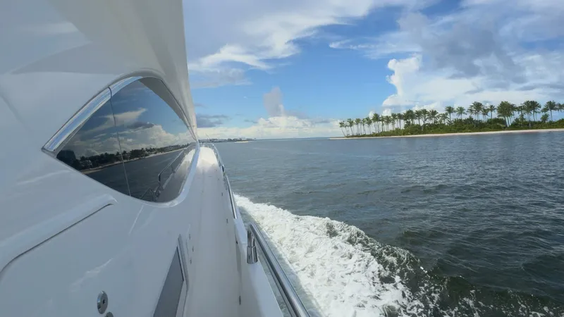 Slide: The Image of Sunseeker 88 Yacht 2012 - 5686598