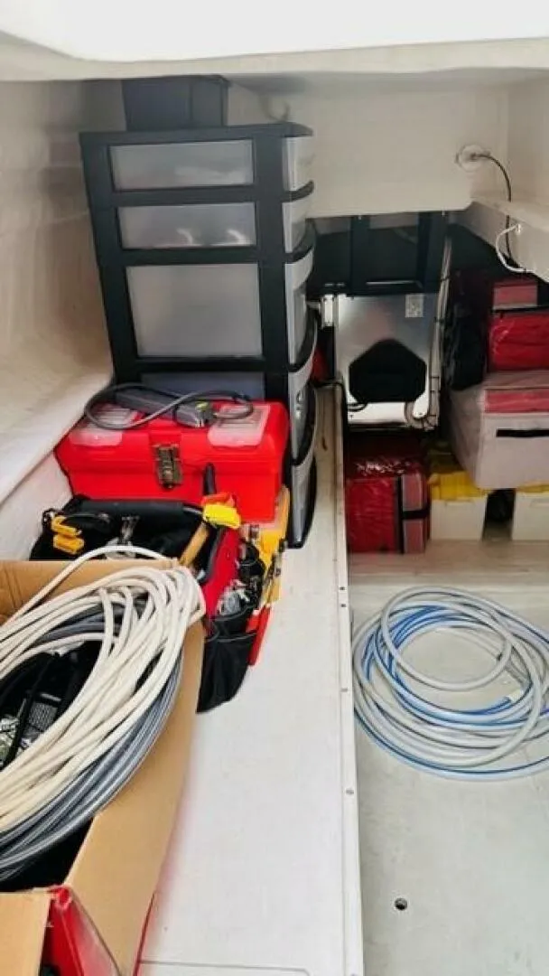 Slide: The Image of Greenline 48 Diesel Flybridge with Hardtop 2022 - 5687028