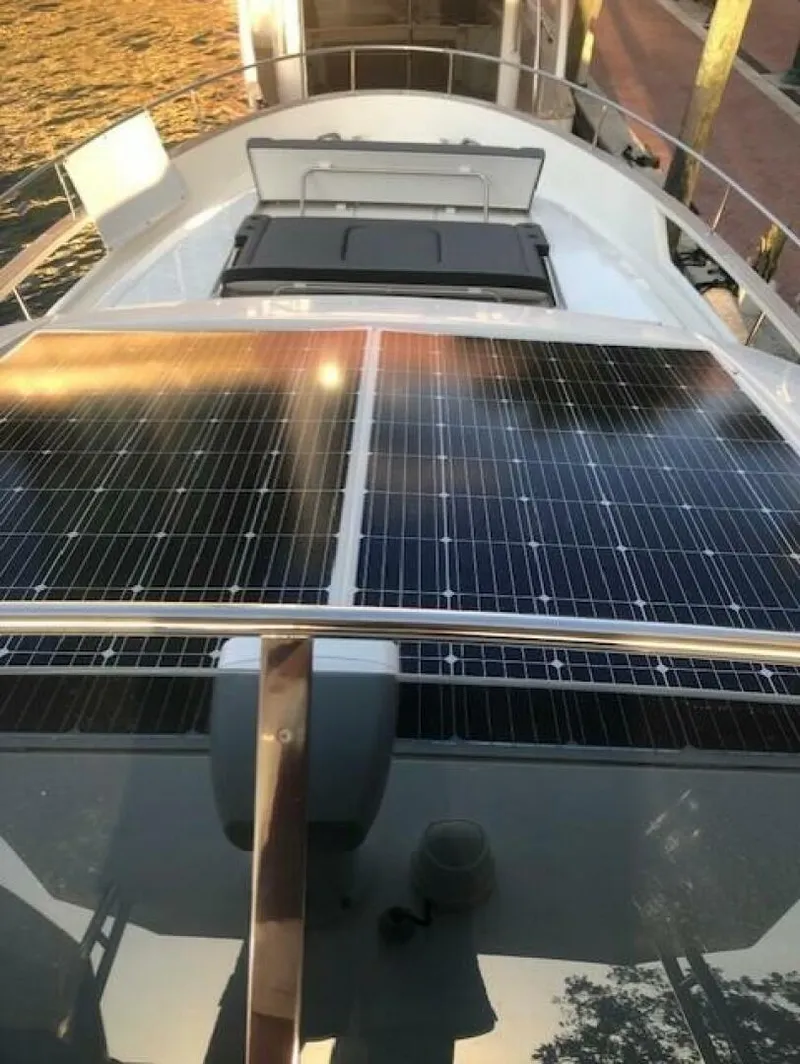 Slide: The Image of Greenline 48 Diesel Flybridge with Hardtop 2022 - 5687036