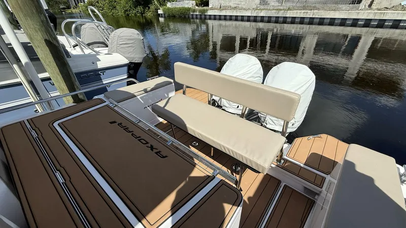 Slide: The Image of Axopar 28 T-Top 2024 - 5686830