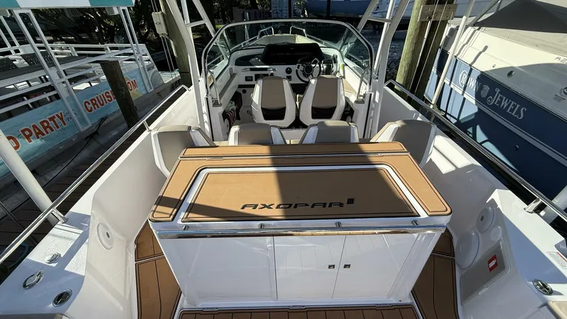 Slide: The Image of Axopar 28 T-Top 2024 - 5686832