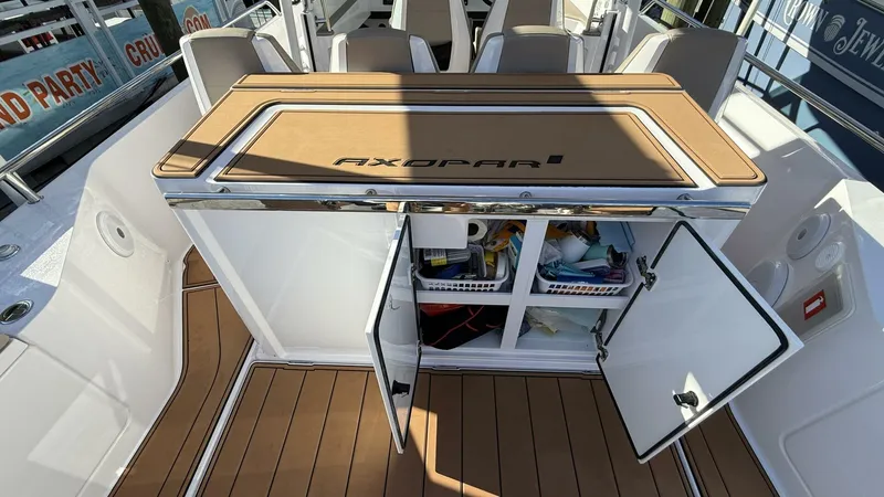 Slide: The Image of Axopar 28 T-Top 2024 - 5686835