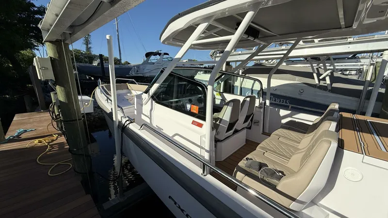 Slide: The Image of Axopar 28 T-Top 2024 - 5686822