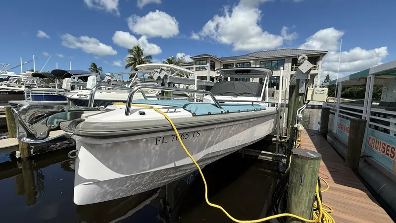 Slide: The Image of Axopar 28 T-Top 2024 - 5686848