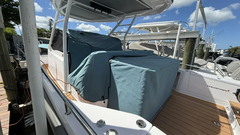 Slide: The Image of Axopar 28 T-Top 2024 - 5686849