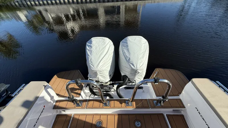 Slide: The Image of Axopar 28 T-Top 2024 - 5686825