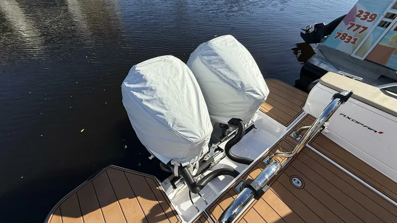 Slide: The Image of Axopar 28 T-Top 2024 - 5686827