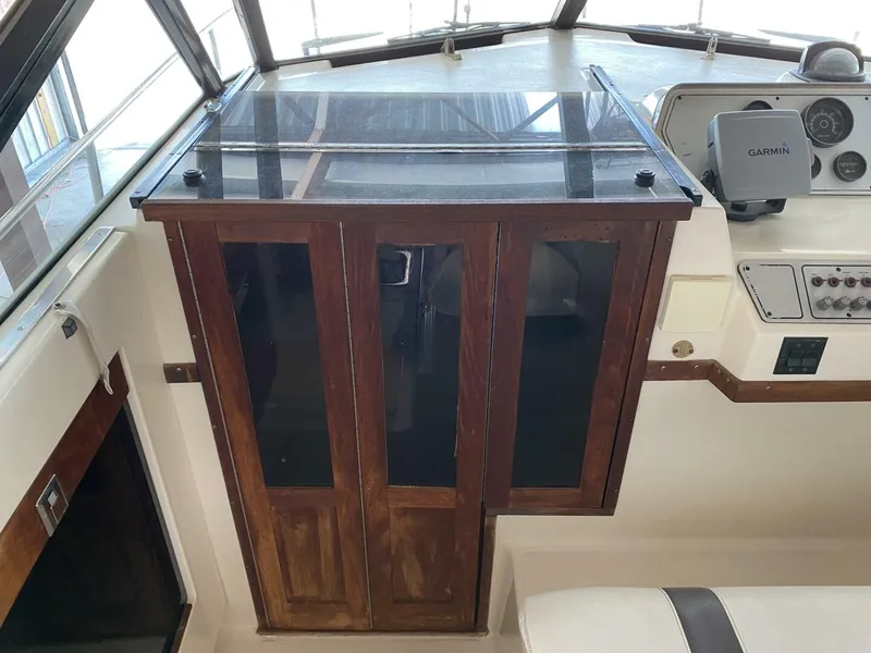 Slide: The Image of Tiara 2600 Continental 1985 - 5686960