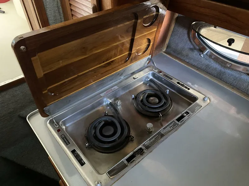 Slide: The Image of Tiara 2600 Continental 1985 - 5686974