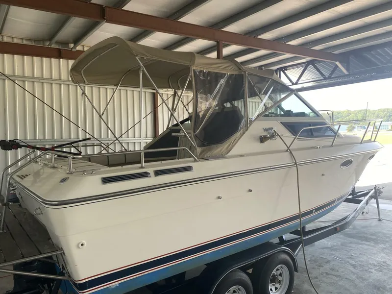 Slide: The Image of Tiara 2600 Continental 1985 - 5686927