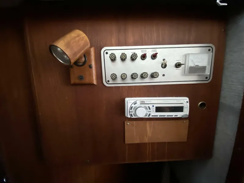 Slide: The Image of Tiara 2600 Continental 1985 - 5686983