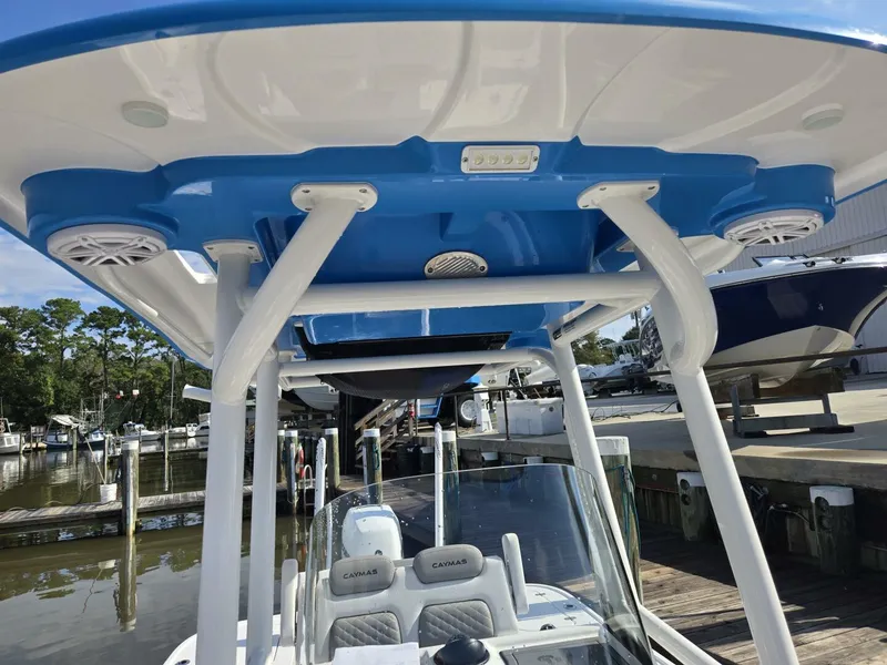 Slide: The Image of Caymas 28 2022 - 5687139