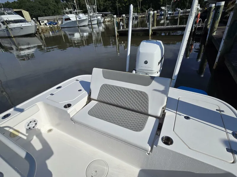 Slide: The Image of Caymas 28 2022 - 5687129