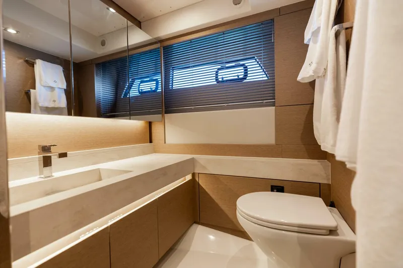 Slide: The Image of 2024 Prestige 520 Fly- SS BELLE VIE- Master Head - 5751257