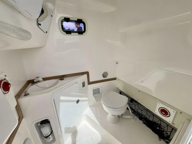 Slide: The Image of Hunt Yachts HBI 30 2011 - 5687210