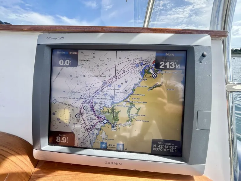 Slide: The Image of Hunt Yachts HBI 30 2011 - 5687224