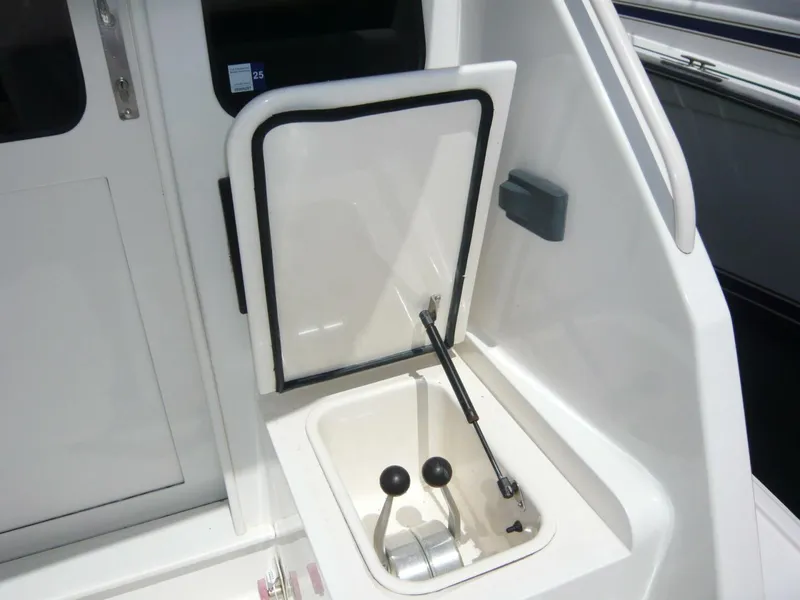 Slide: The Image of Ocean Yachts 56 Super Sport 1999 - 5688107