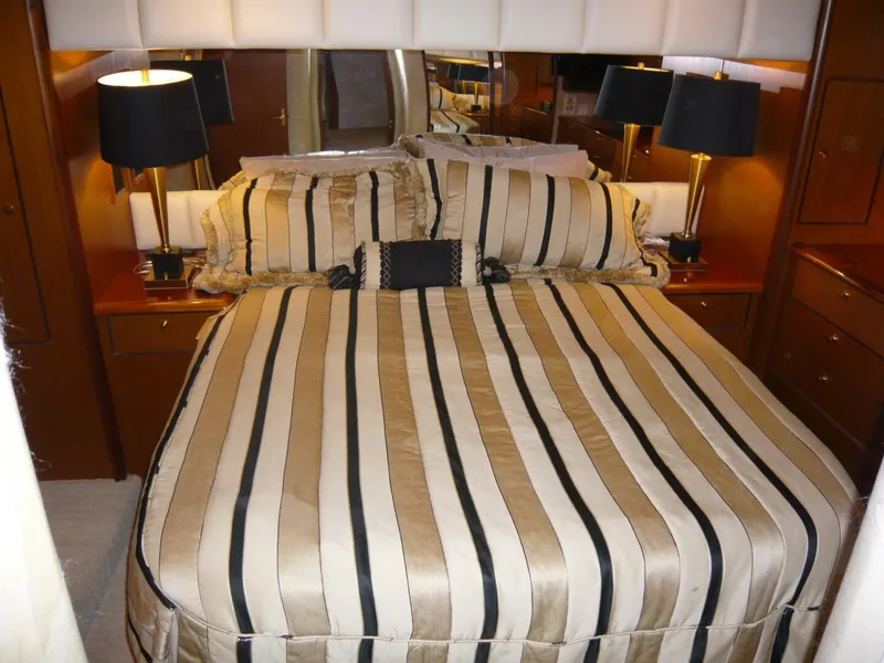 Slide: The Image of Ocean Yachts 56 Super Sport 1999 - 5688134