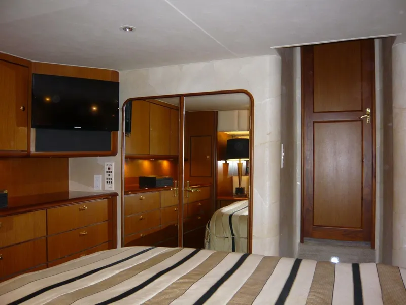 Slide: The Image of Ocean Yachts 56 Super Sport 1999 - 5688138