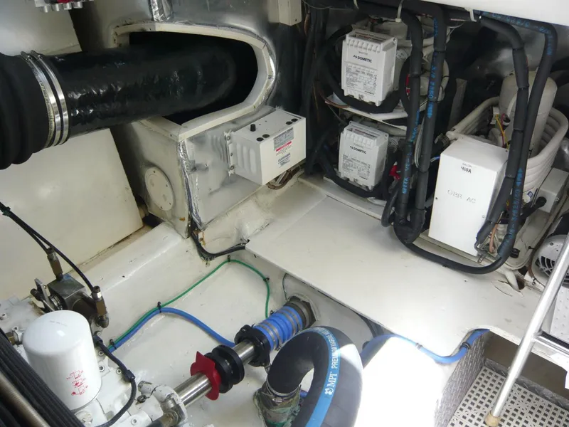 Slide: The Image of Ocean Yachts 56 Super Sport 1999 - 5688081