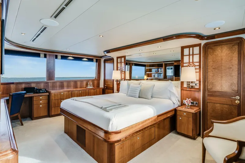 Slide: The Image of Westport 130 2003 - 5692187