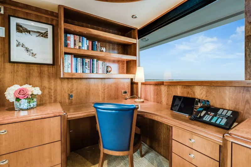 Slide: The Image of Westport 130 2003 - 5692191