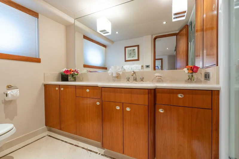 Slide: The Image of Westport 130 2003 - 5692150