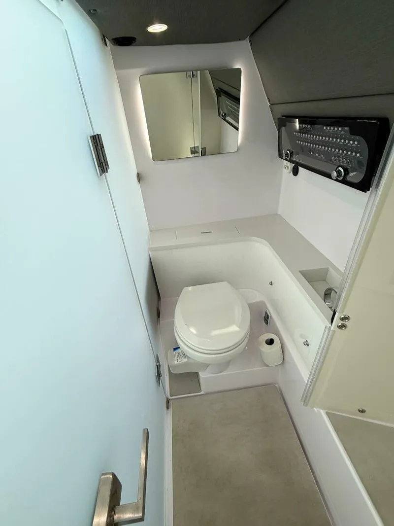 Slide: The Image of Axopar 37 XC AFT CABIN 2023 - 5687505