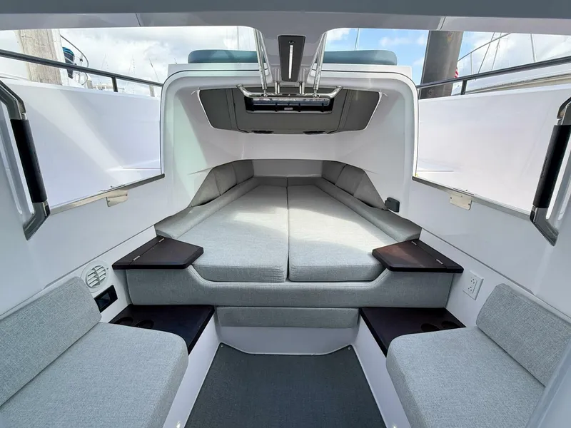 Slide: The Image of Axopar 37 XC AFT CABIN 2023 - 5687511
