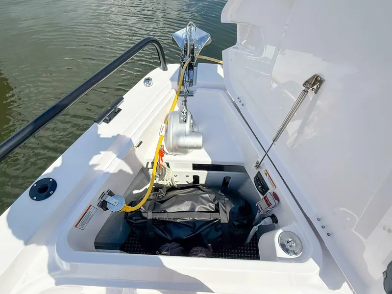 Slide: The Image of Axopar 37 XC AFT CABIN 2023 - 5687482