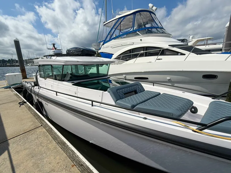 Slide: The Image of Axopar 37 XC AFT CABIN 2023 - 5687477