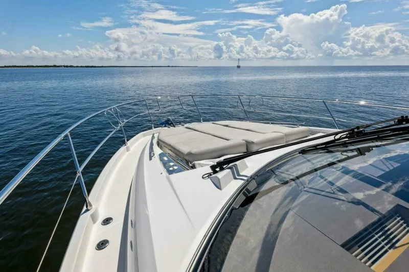 Slide: The Image of Prestige 460 Flybridge 2023 - 5687449