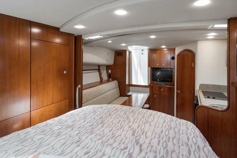 Slide: The Image of 2011 34 Rampage IPS Drive Loose Screws Salon (3) - 5687581