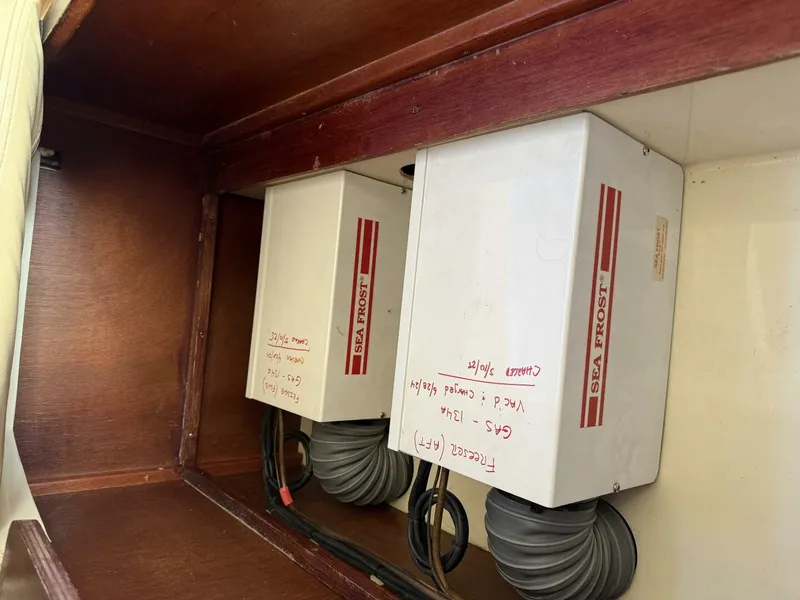 Slide: The Image of Leopard 47 PC Owners' Version 2012 - 5687747