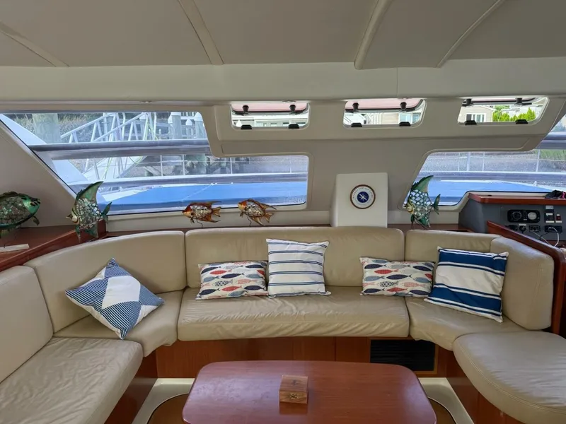 Slide: The Image of Leopard 47 PC Owners' Version 2012 - 5687728