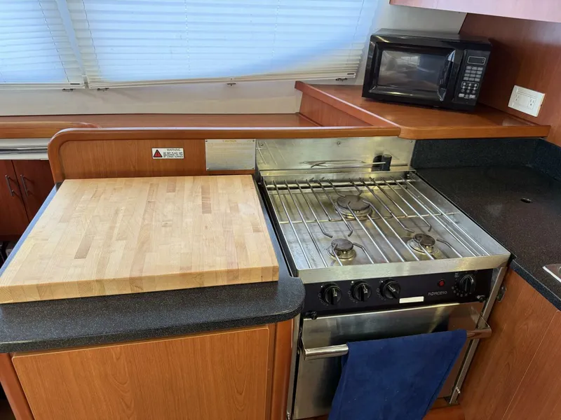 Slide: The Image of Leopard 47 PC Owners' Version 2012 - 5687731