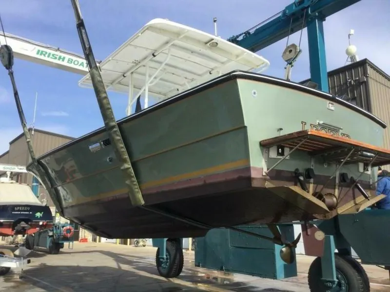 Slide: The Image of Custom 28 CC 1982 - 5687891