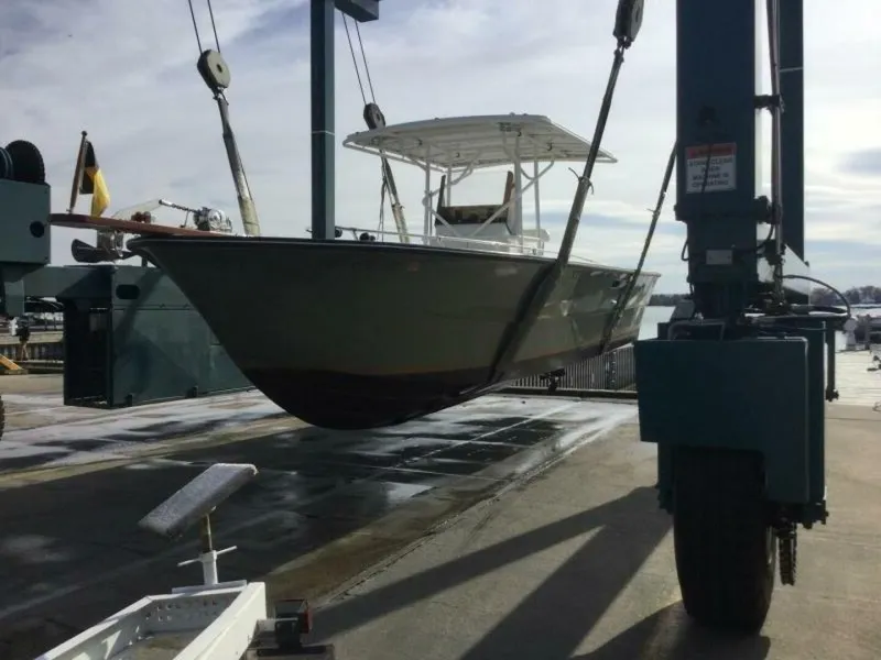 Slide: The Image of Custom 28 CC 1982 - 5687890